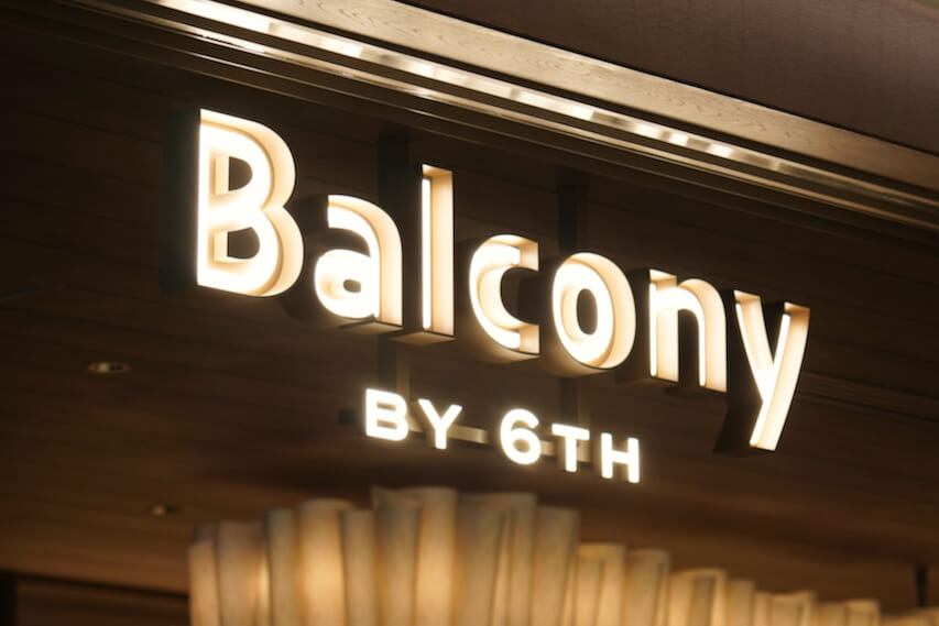 Balcony by 6th レストラン事務スタッフ