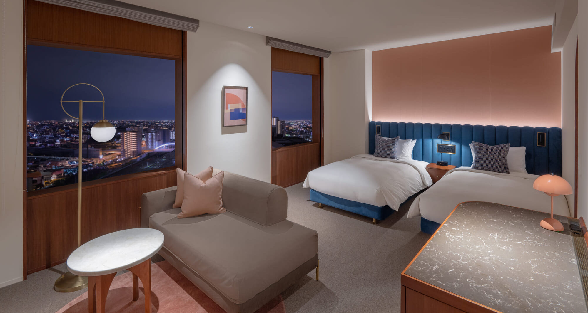 THE MARK GRAND HOTEL ホテルスタッフ