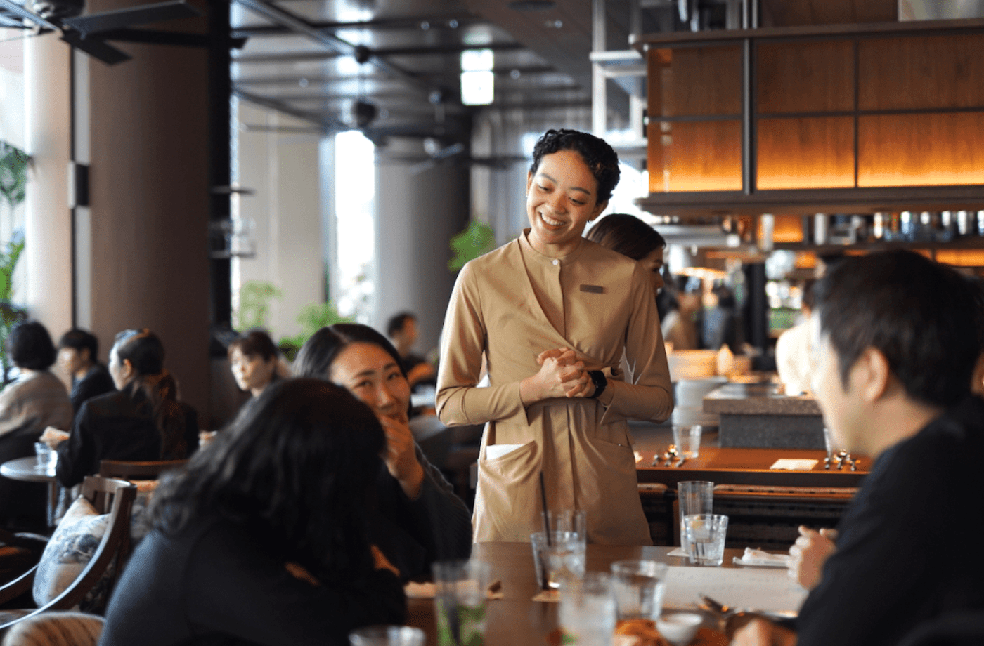 THE CONDER HOUSE レストラン サービススタッフ