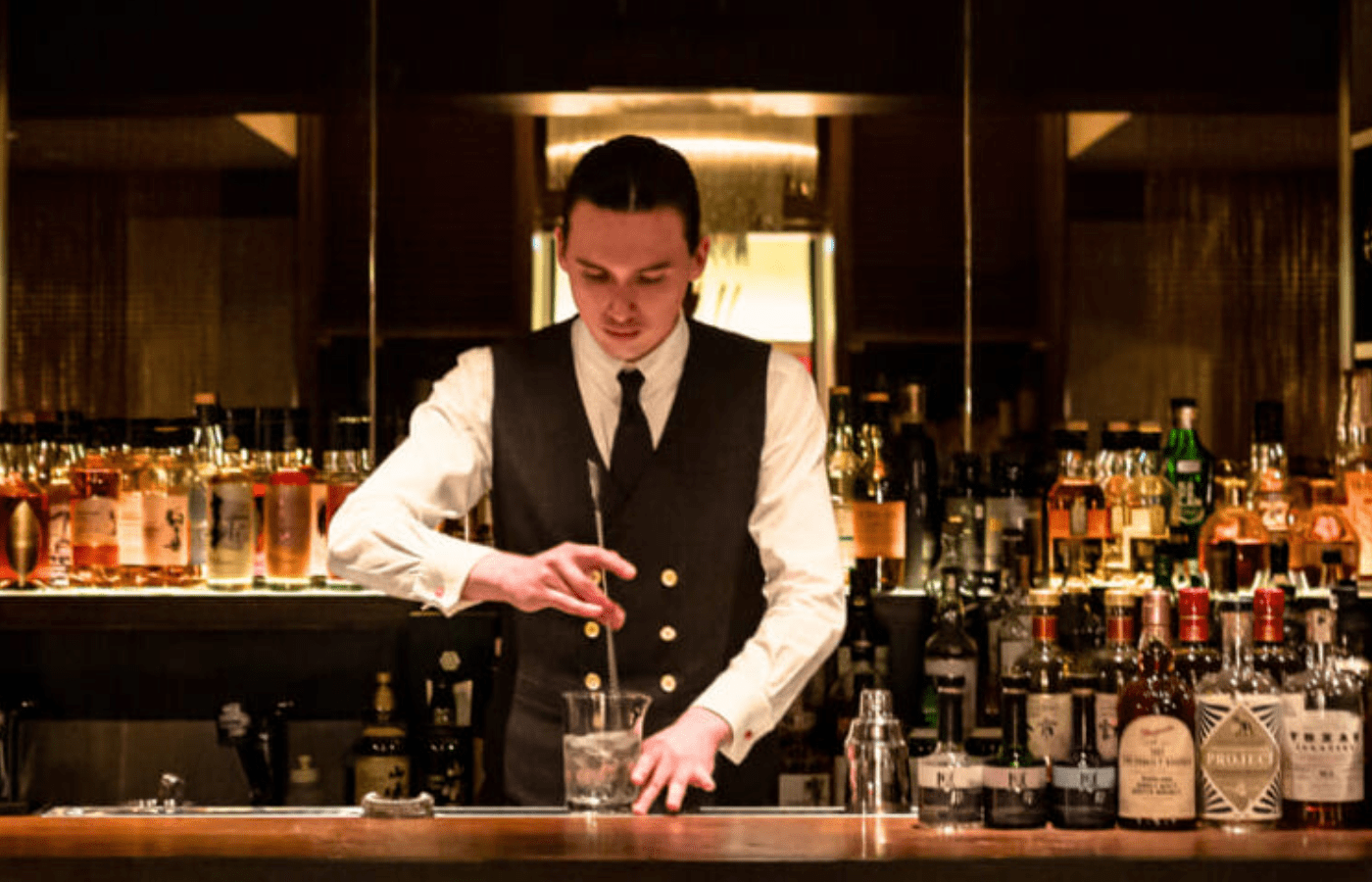 THE CONDER HOUSE レストラン サービススタッフ